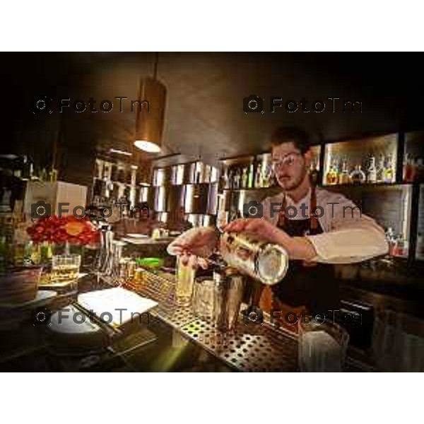 Foto Manzoni Tiziano/LaPresse 24-11-2023 Bergamo Italia- Cronaca Orhan Bergamo ristorante WEN inaugur iLounge Bar aperitivo in stile Izakaya